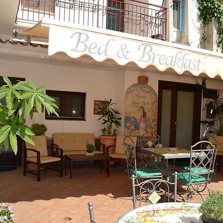 Bed & Breakfast Casa Anna Rita Виетри Экстерьер фото