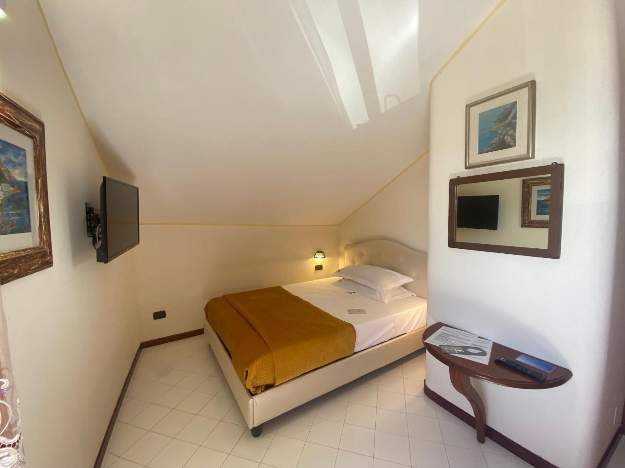 Bed & Breakfast Casa Anna Rita Виетри Экстерьер фото